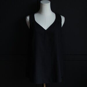 Old Navy | NWT Sleeveless Black Blouse w Embroidered Lace Detail